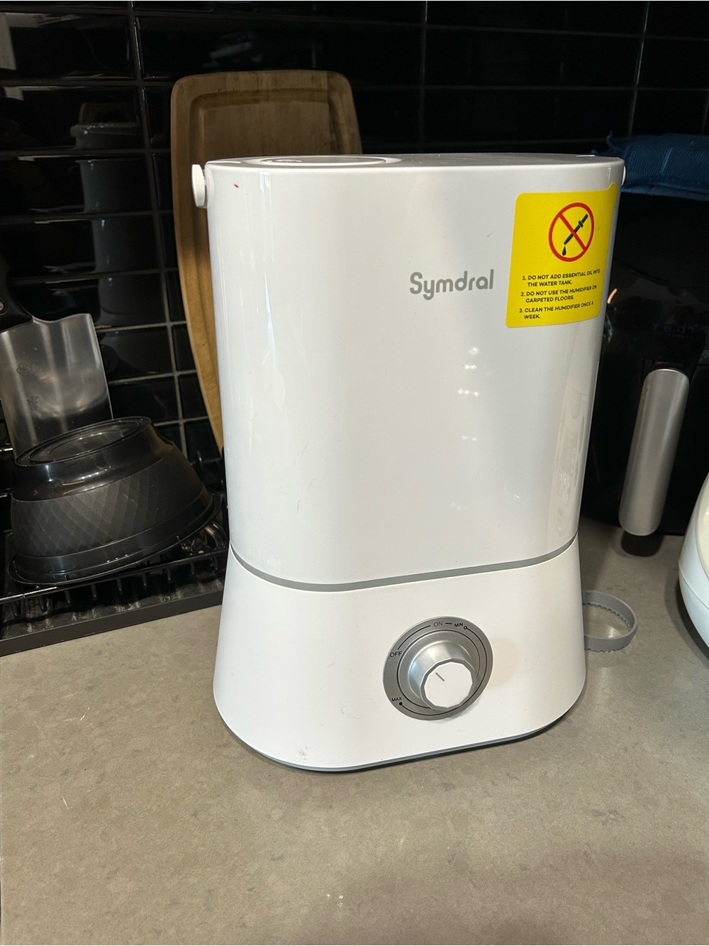 Symdral White Ultrasonic Humidifier